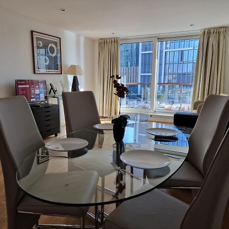 St James' Apartments Лондон Экстерьер фото